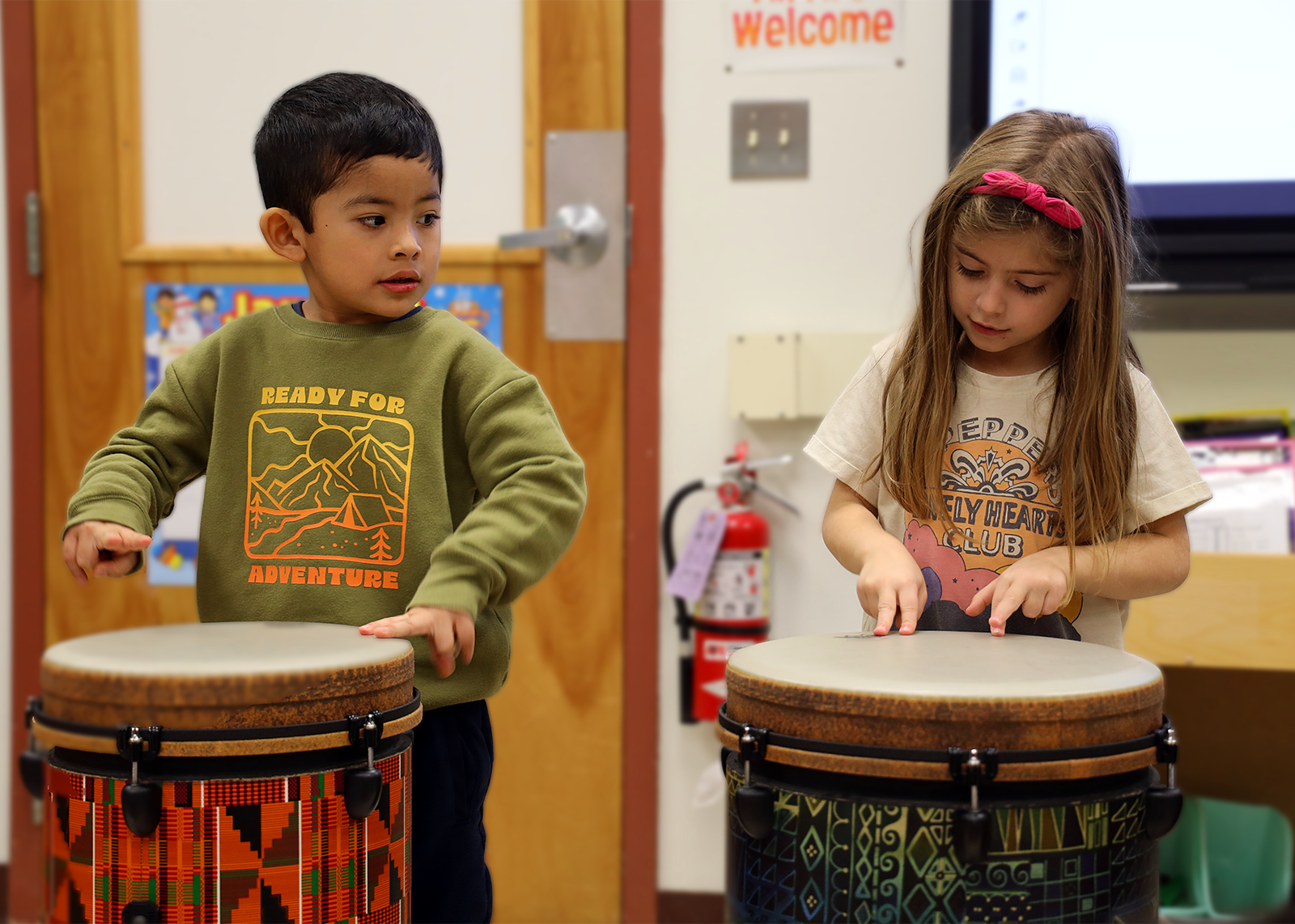 kindergartners drumming